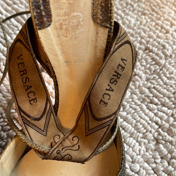 The very sexy high heel sling back python shoe - Picture 5 of 7